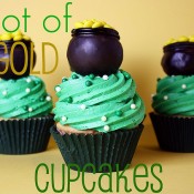 pot of gold cupcakes