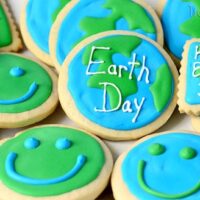 Earth Day cookie - TidyMom