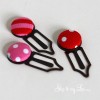 DIY button-bookmarks from Skip to my Lou at TidyMom