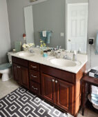 How to keep your bathroom clean in just 5 minutes a day at TidyMom.net