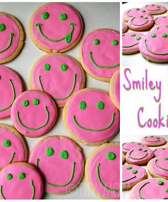smiley face decorated cookies at Tidymom.net