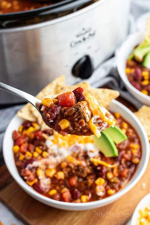 Slow Cooker Taco Soup {VIDEO} - TidyMom®
