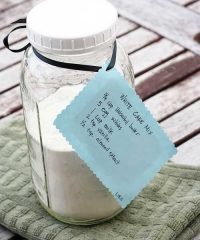 homemade cake mix in a jar