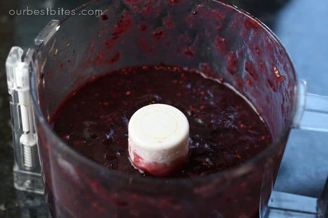 fruit puree in food processor