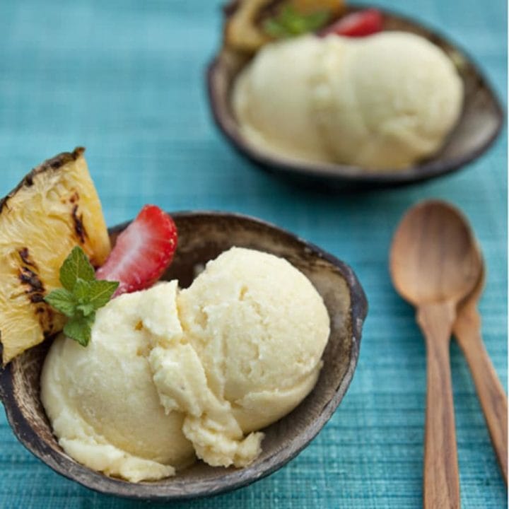 Pina Colada Sorbet in wooden bowls