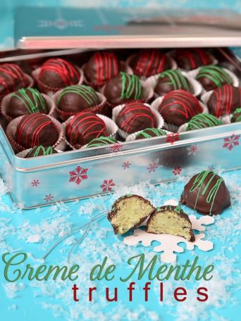 CHRISTMAS CAKE TRUFFLES in Christmas box