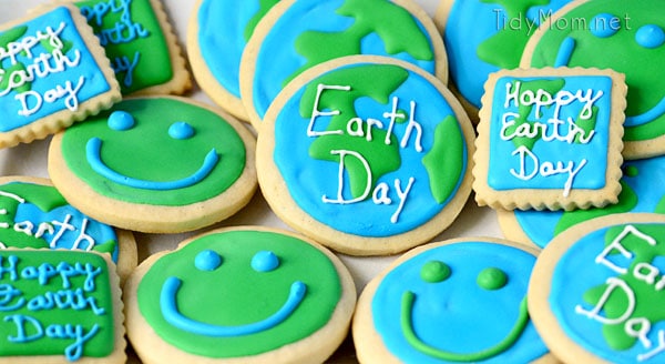 Earth Day cookie - TidyMom
