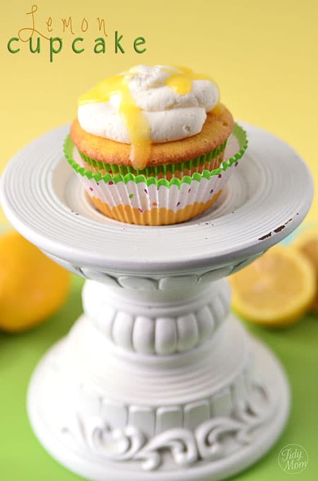 Lemon cupcake with lemon curd recipe at TidyMom.net