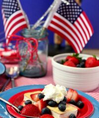 Patriotic Shortcake Ice Cream Sandwiches are a simple festive red white and blue treat to celebrate the 4th of July or Memorial Day!  at TidyMom.net