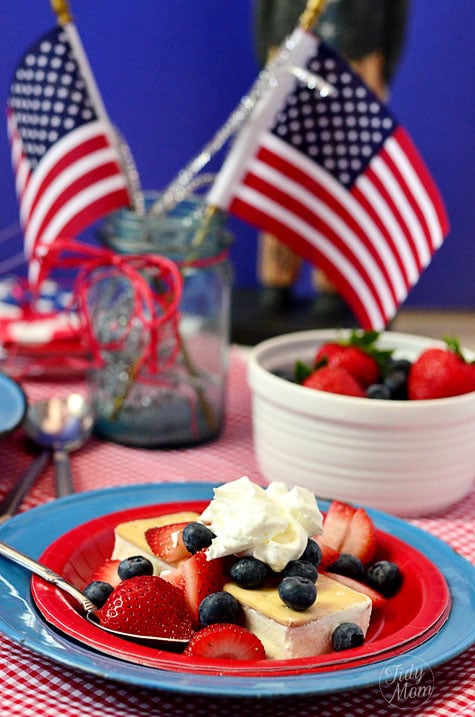 Patriotic Shortcake Ice Cream Sandwiches are a simple festive red white and blue treat to celebrate the 4th of July or Memorial Day! at TidyMom.net