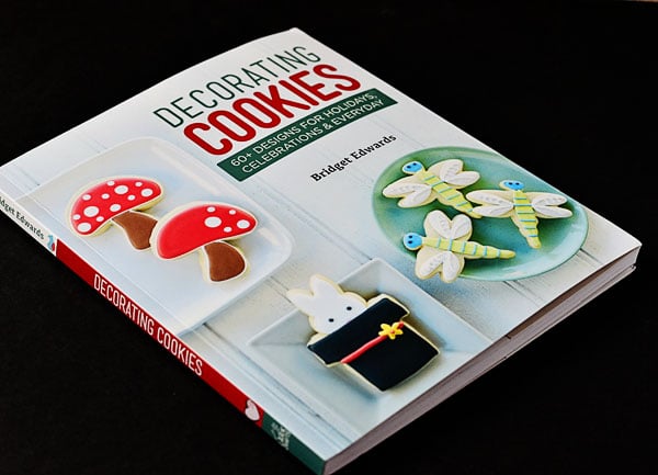 Decorating Cookies by Bridget Edwards at TidyMom.net