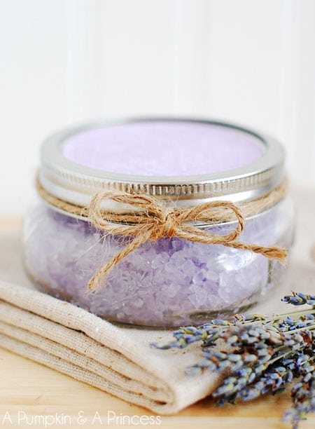 Homemade Lavender Bath Salts at www.apumpkinandaprincess.com