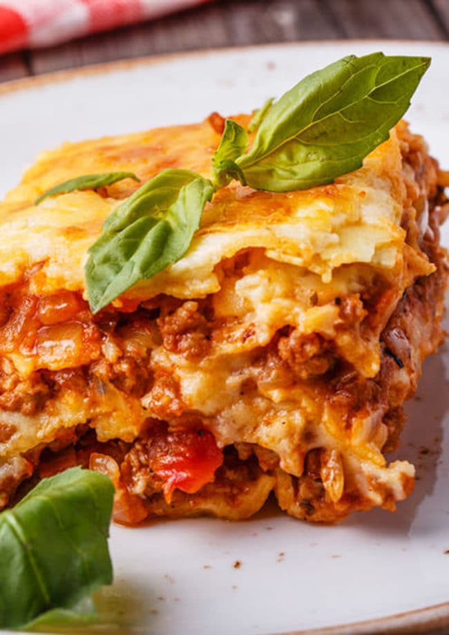 easy lasagna recipe with ricotta cheese and ground beef