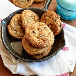 Bacon Bourbon Chocolate Chip Cookies are a bacon lovers dream cookie! Chocolate chip cookies with candied bacon and bourbon are sweet, savory, and absolutely delicious.