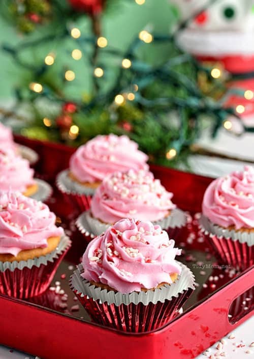 Vanilla Peppermint Cupcakes Taste Like Christmas!