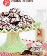 Easy Chocolate Peppermint Crinkle Cookies using a brownie mix as a shortcut to crinkle #cookie perfection. Recipe at TidyMom.net