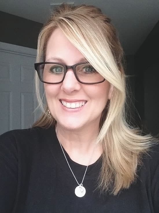 Blonde Mom Glasses Images Telegraph