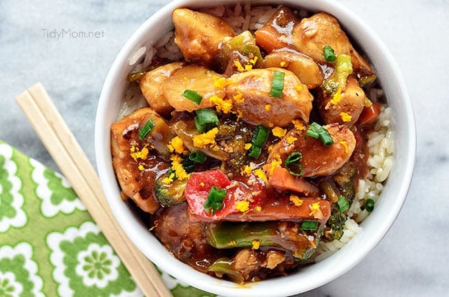 This easy Spicy Orange Chicken recipe is full of the amazing flavor you love, without restaurant-style calories! get the #recipe at TidyMom.net