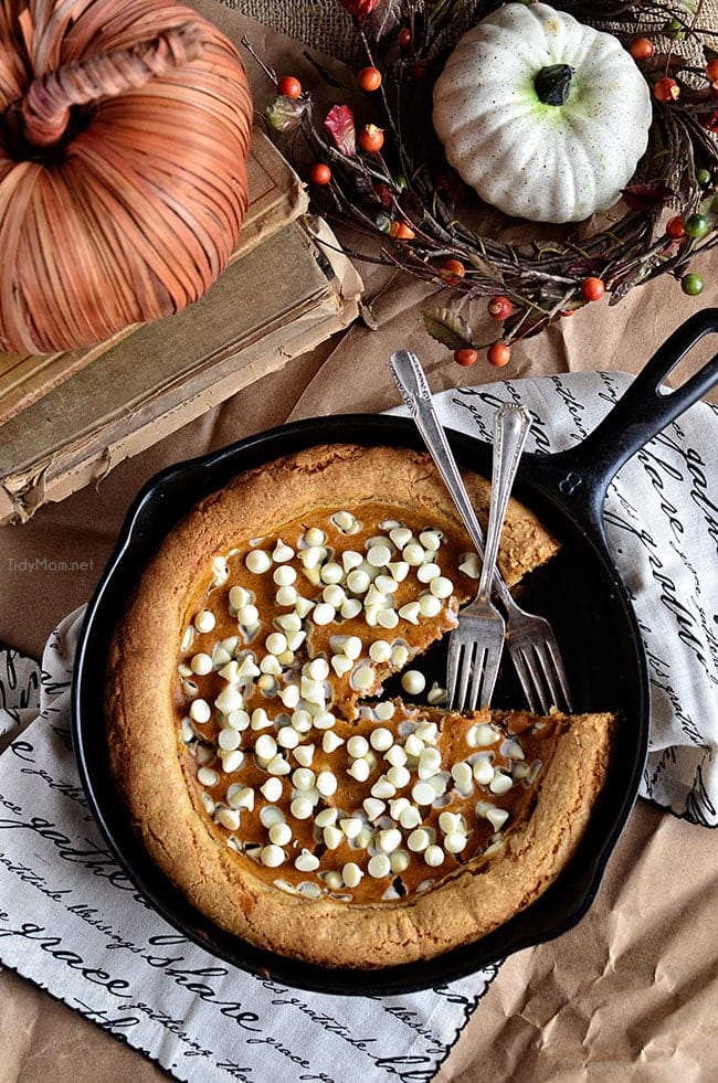 Perfect Fall Treat! Pumpkin Cheesecake Skillet Blondie recipe at TidyMom.net