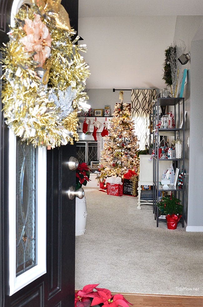 19 Holiday Cleaning Tips That Make Tidying Up Easy