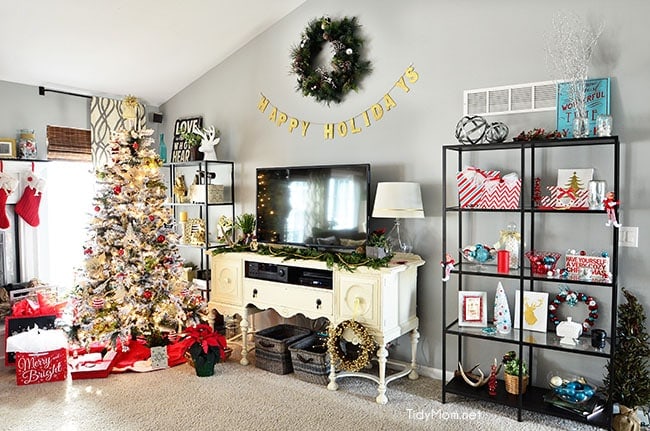 Christmas Home Tour at TidyMom.net