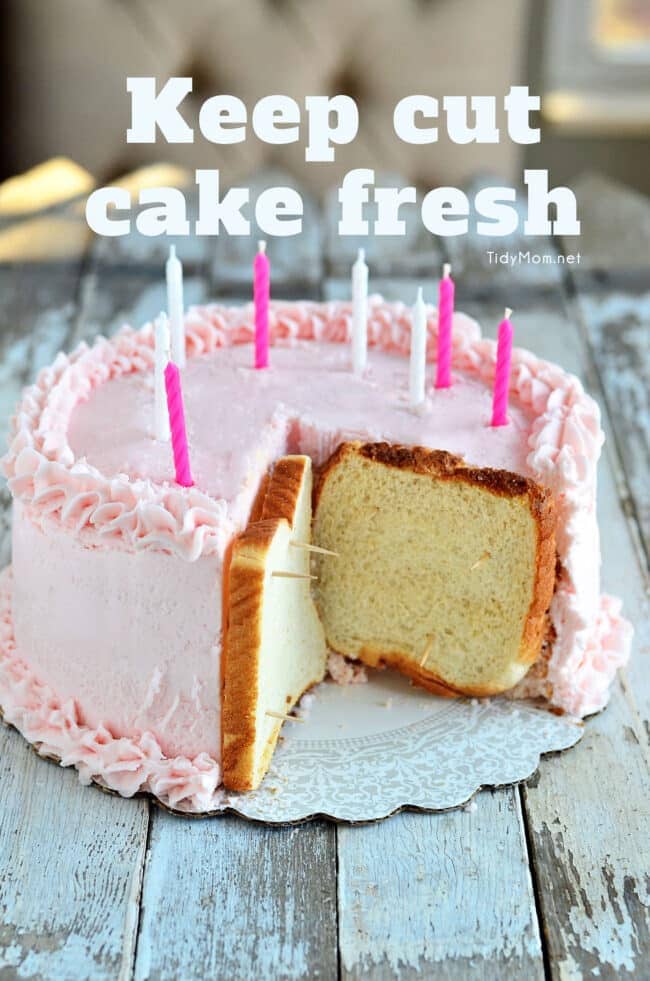 Keep cut cake fresh with sliced bread. Learn more + cake recipe at TidyMom.net