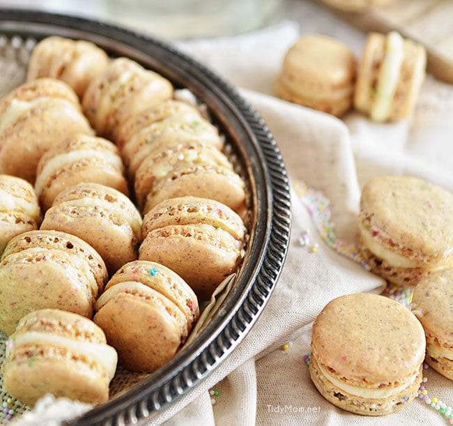 Sprinkle Donut Macarons with Cap N Crunch cereal - recipe at TidyMom.net