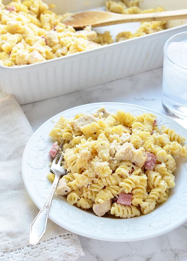 chicken cordon bleu pasta bake