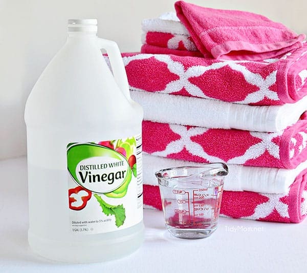 No more stinky towels! Learn how to remove mildew smell from towels