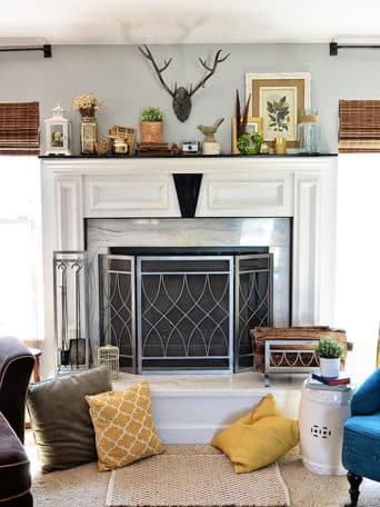 Spring Mantel and Family Room at TidyMom.net