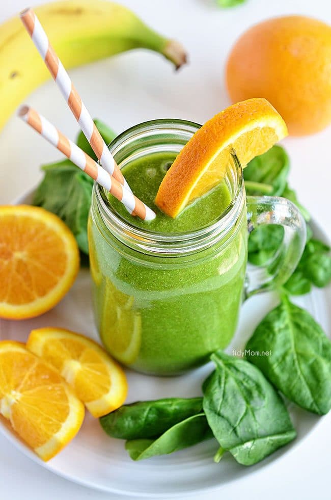 Energy Lift Green Smoothie | TidyMom