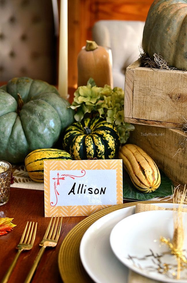 DIY Laminated Place Cards . Free printable at TidyMom.net Perfect for Thanksgiving Christmas or any time of year. Use a dry erase marker and you can use them over and over again!