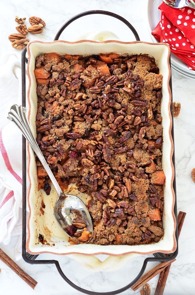 Roasted Sweet Potatoes with Cinnamon Pecan Crunc