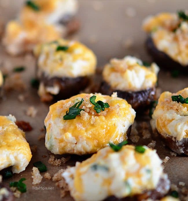 Cheesy Mashed Potato Stuffed Mushrooms with Garlic Brown Butter Breadcrumbs. Appetizer recipe at TidyMom.net