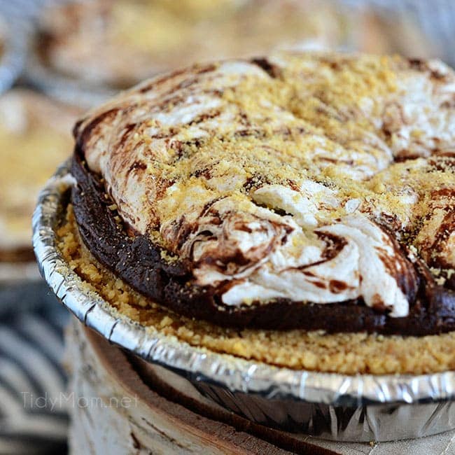 Mini S’more Pie close up