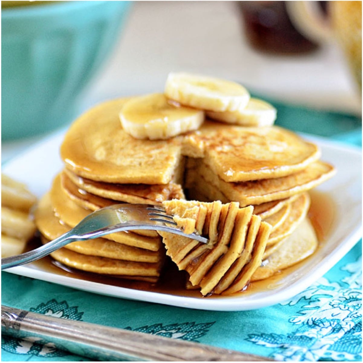 oatmeal-banana-pancakes