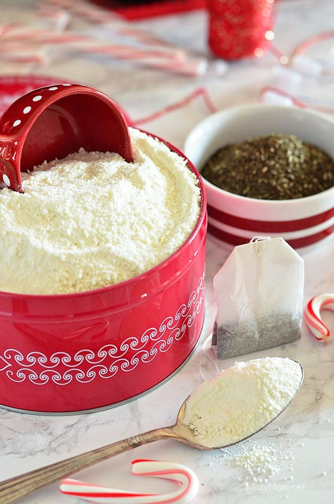 Homemade Peppermint Milk Bath is so easy to make and great for gifting! Get the details at TidyMom.net