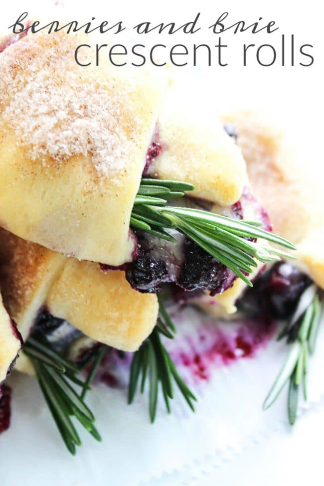 Berries and Brie Crescent Rolls | | Easter Dinner Meal Plan recipes, printables and decor ideas. Details at TidyMom.net 