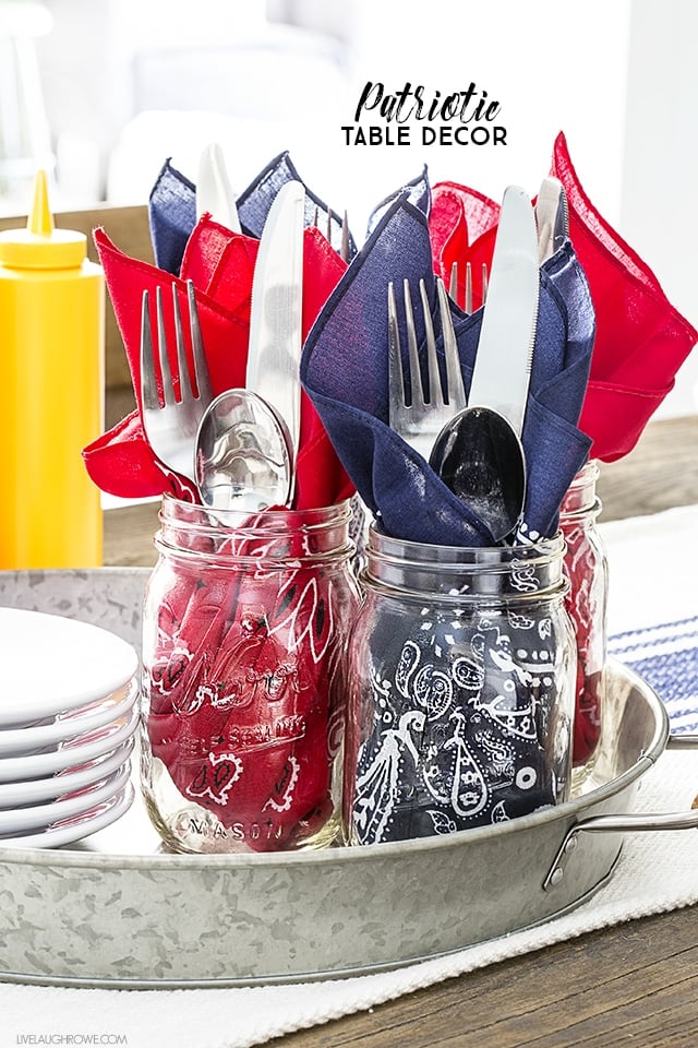 PATRIOTIC TABLE DECOR USING BANDANAS from Live Laugh Rowe