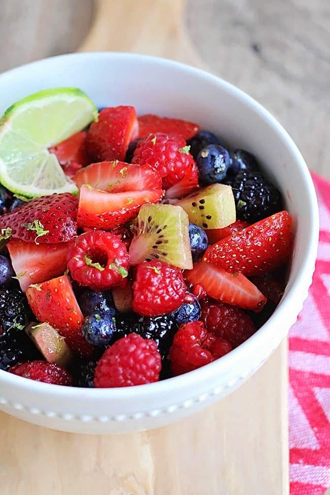 https://tidymom.net/blog/wp-content/uploads/2017/06/honey-lime-berry-salad-image.jpg