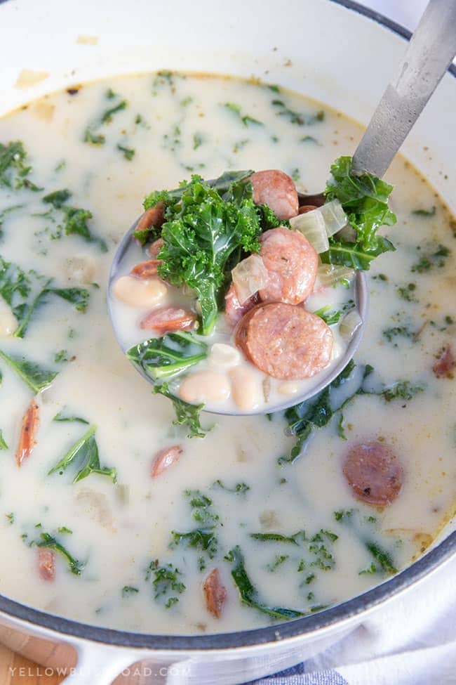 Best Comfort Food Meal Plan. White Bean, Kale and Smoked Sausage Soup from Yellow Bliss Road. Get More meal plan recipes, printable and decor at TidyMom.net