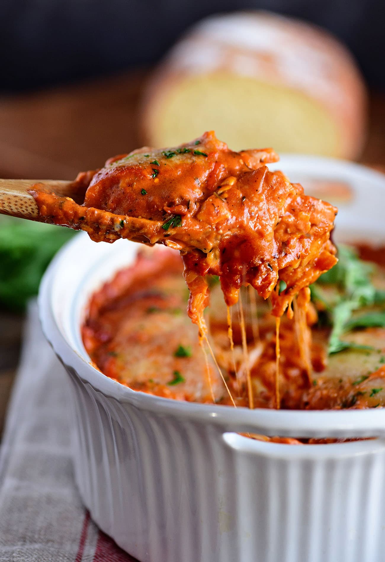 Cheesy Ravioli Bake with Chicken {VIDEO} - TidyMom®