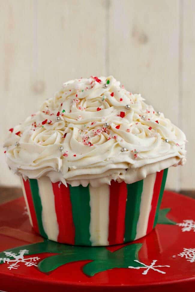christmas-brunch-giant-christmas-cupcake-photo