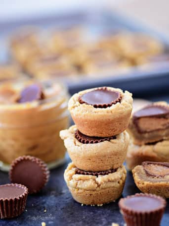 If you like Reese’s Peanut Butter Cups, you’re going to LOVE these Peanut Butter Cup Cookies. They are super easy to make, if you follow a few tips I’m sharing. Get the cookie cups recipe and tips at TidyMom.net
