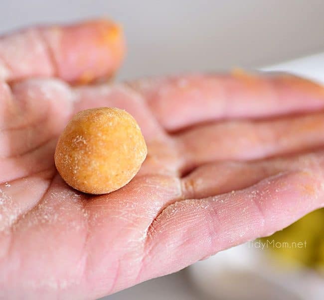 Cheesy Olive Bites: making olive cheese balls step 3