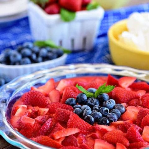 A simple strawberry pie with jello is the perfect skinny dessert. Just four guilt-free ingredients and you have a beautiful low-carb and diabetic friendly crustless jello pie. The WHOLE PIE is just 4 Weight Watchers Freestyle Points! Print