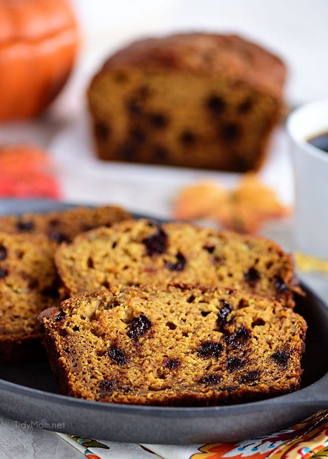 The aroma when this Chocolate Chip Pumpkin Banana Bread comes out of the oven is nothing short of heaven! This is the quick bread recipe every pumpkin spice lover needs! It’s perfect for dessert, breakfast, gifting or just snacking!