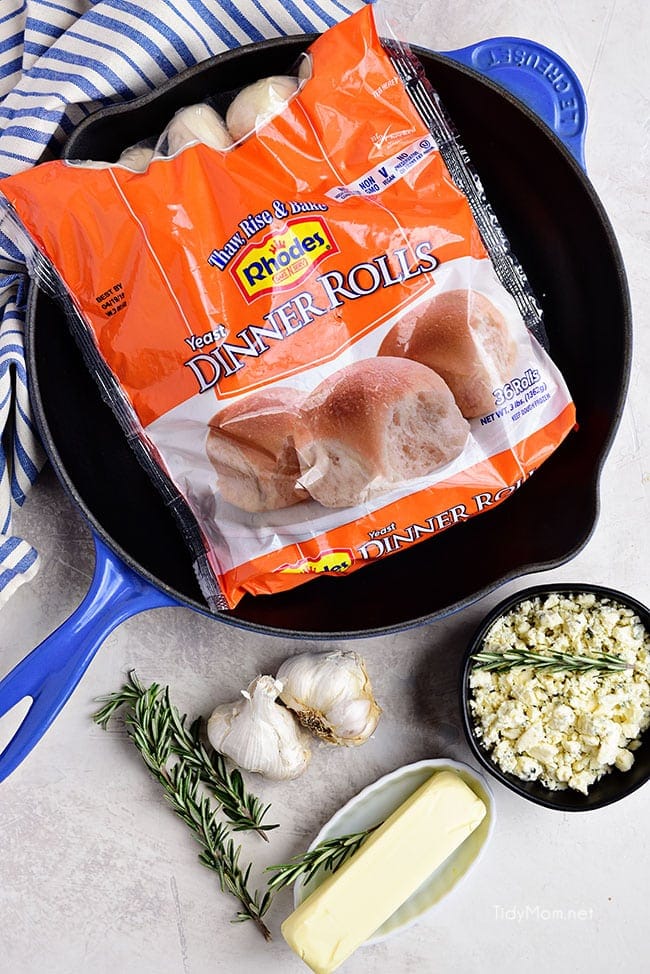 PullApart Garlic Bread with Blue Cheese and Rosemary TidyMom®