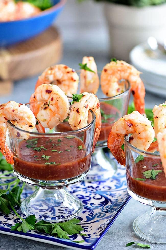 Garlic Roasted Shrimp {VIDEO} - TidyMom®