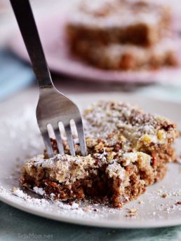carrot-cake-gooey-butter-cake-picture